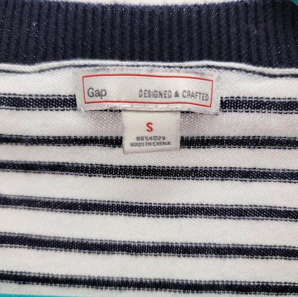 Gap Designed & Crafted Striped Long Sleeve Shirt Women’s Size S Cardigan Button - Picture 2 of 8
